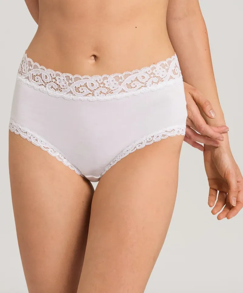 Hanro Moments Maxi Brief in White